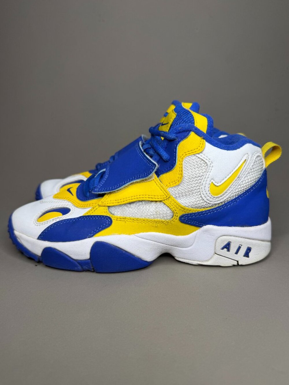 Nike Air Max Speed Turf LA Rams Blue Yellow Shoes Kids 6.5Y Womens 8